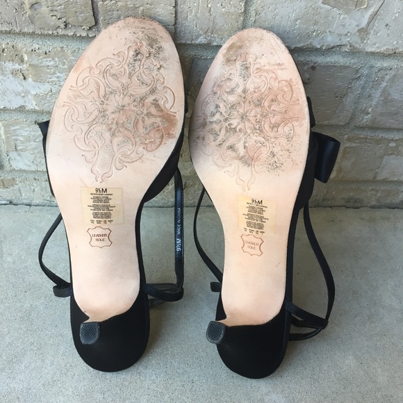 Kenneth Cole Reaction Strappy Bow Black Heels 9.5 - Picture 8 of 8
